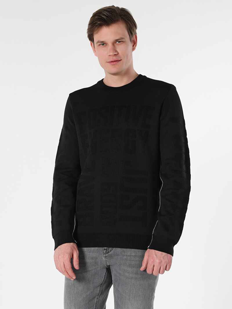 Afișați detalii pentru Pulover Negru Pentru Bărbați Regular Fit Round Neck Jacquard