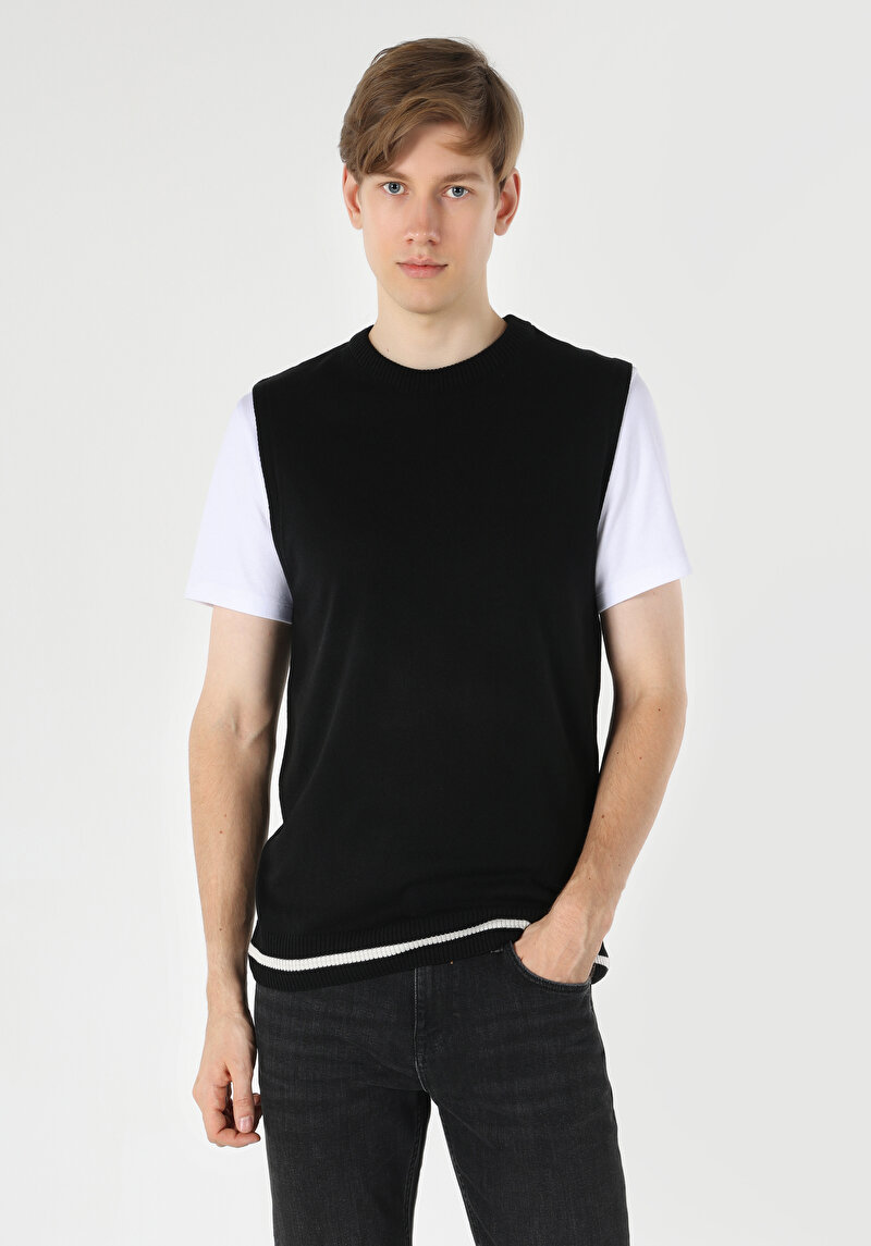 Afișați detalii pentru Pulover Negru Pentru Bărbați Slim Fit Round Neck Jacquard