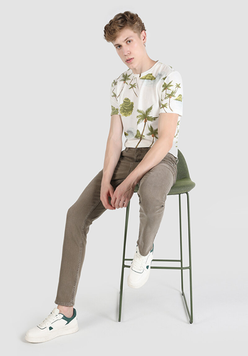 Imagine a Blugi Kaki Pentru Bărbați Cu Talie Dreaptă Cu Talie Dreaptă