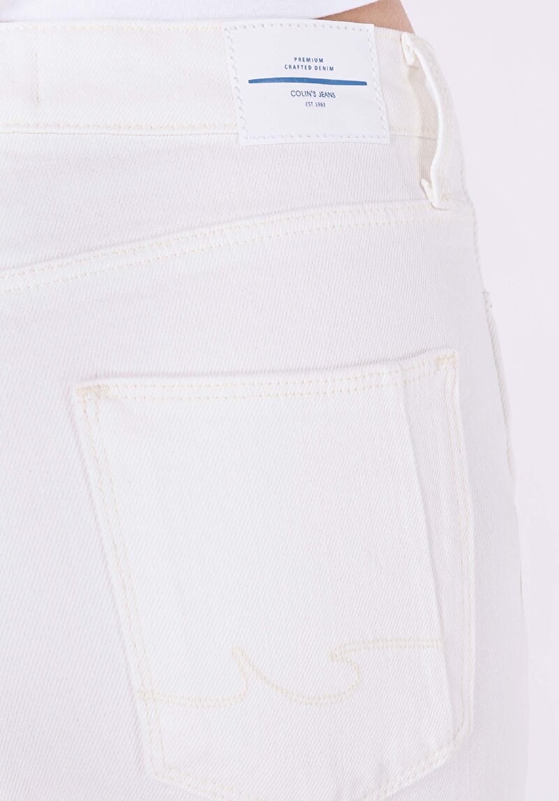 Afișați detalii pentru Regular Fit Mid Waist Bootcut Blugi Albi Pentru Femei