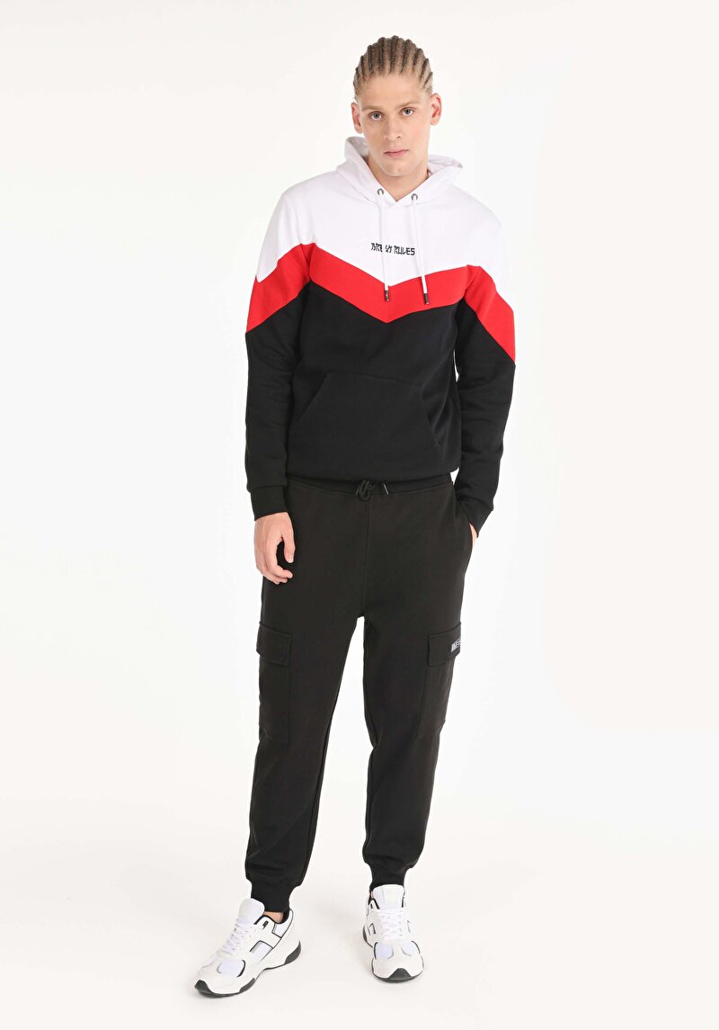 Imagine a Regular Fit Mid Talie Drept Pantaloni De Trening Negri Pentru Bărbați