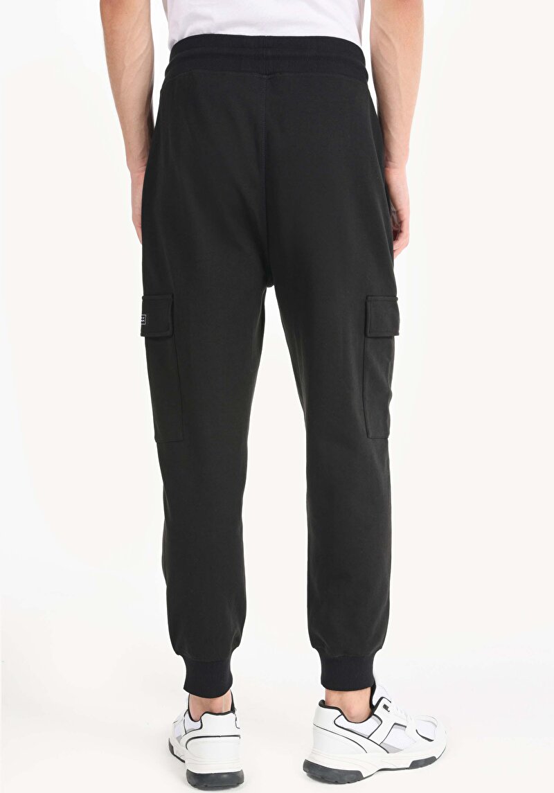 Imagine a Regular Fit Mid Talie Drept Pantaloni De Trening Negri Pentru Bărbați