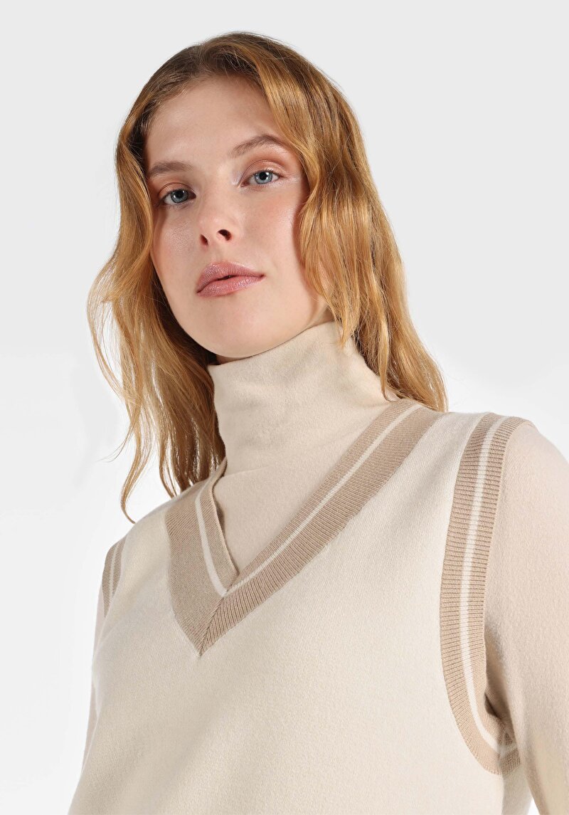 Afișați detalii pentru Pulover De Dama Bej Regular Fit  Cl1065276