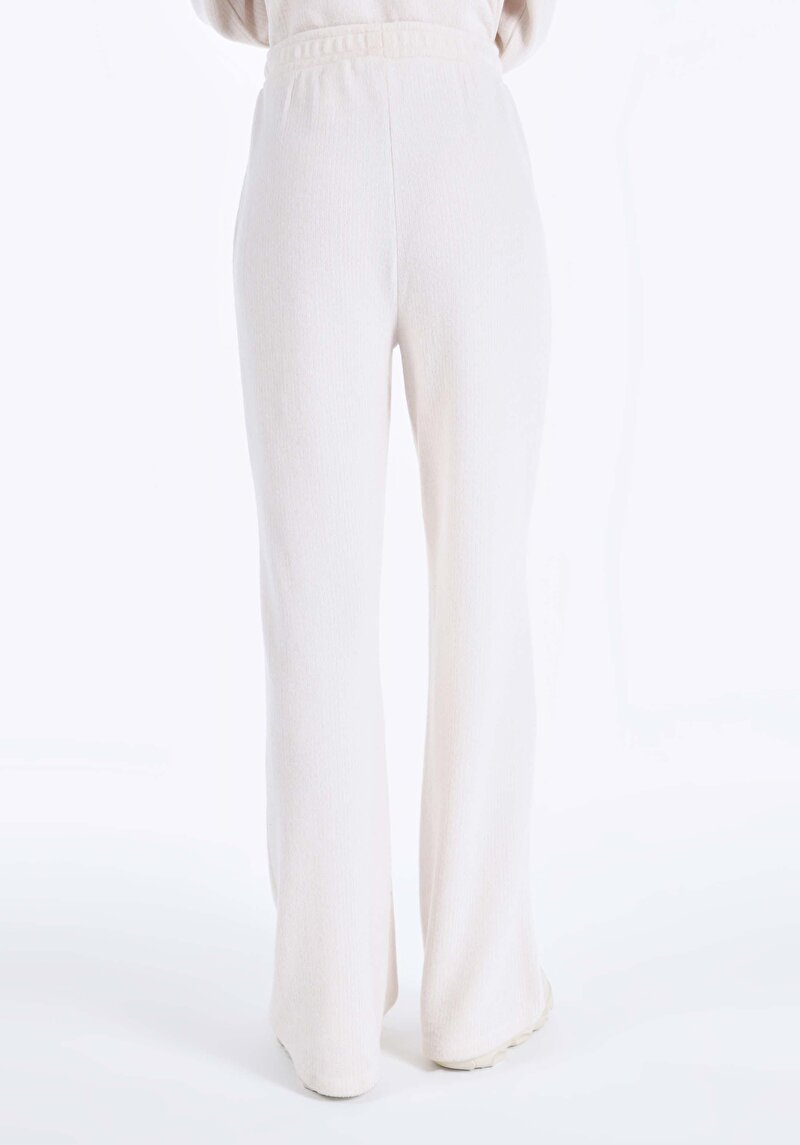 Imagine a Regular Fit Talie Medie Drept Pantaloni De Trening Ecru Pentru Femei