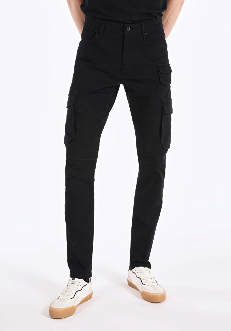 Imagine a Pantaloni De Barbati Negru Slim Fit Cl1066463