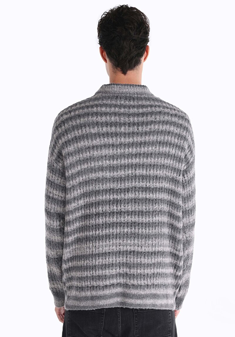 Imagine a Pulover De Barbati Gri Cl1065907
