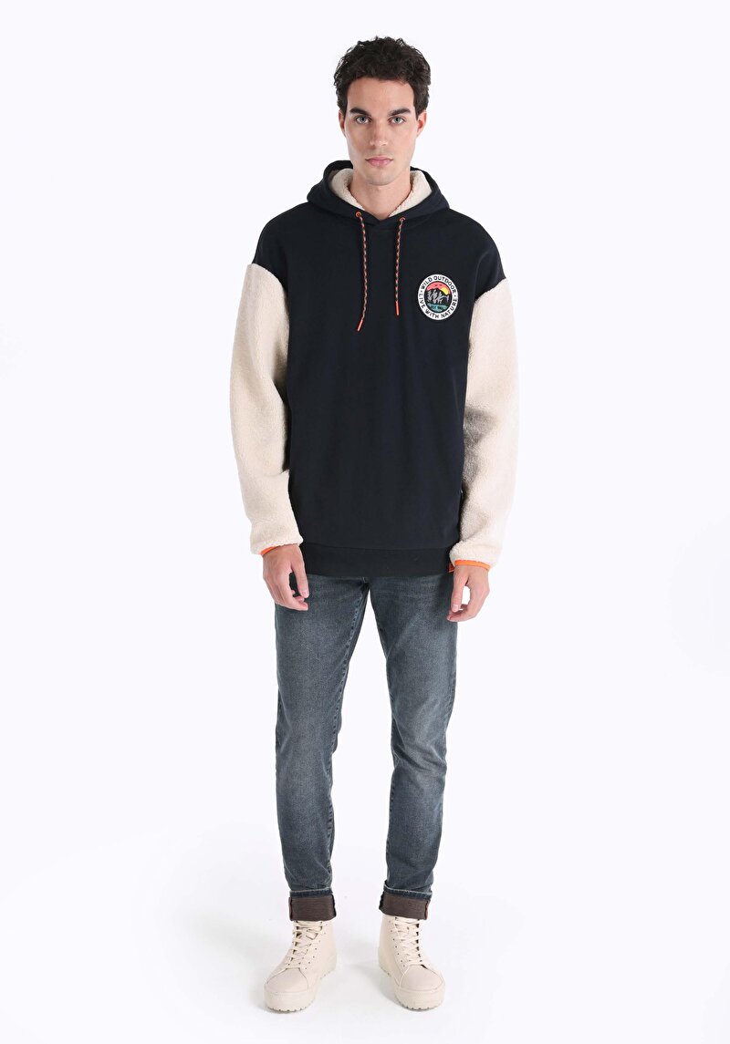 Imagine a Hanorac / Bluză cu mânecă lungă, cu glugă și emblemăAlbastru Marin Cl1066050