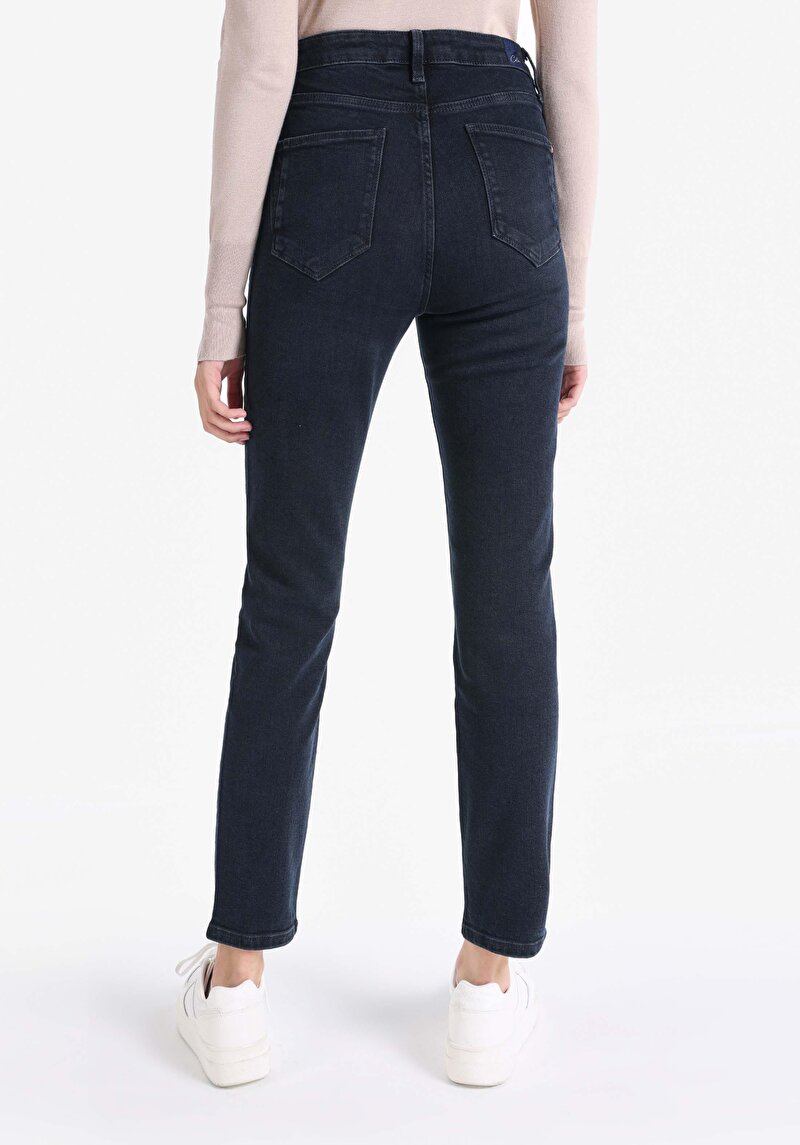 Imagine a Slim Fit Talie Medie Picior Drept Blugi Indigo Închis Pentru Femei