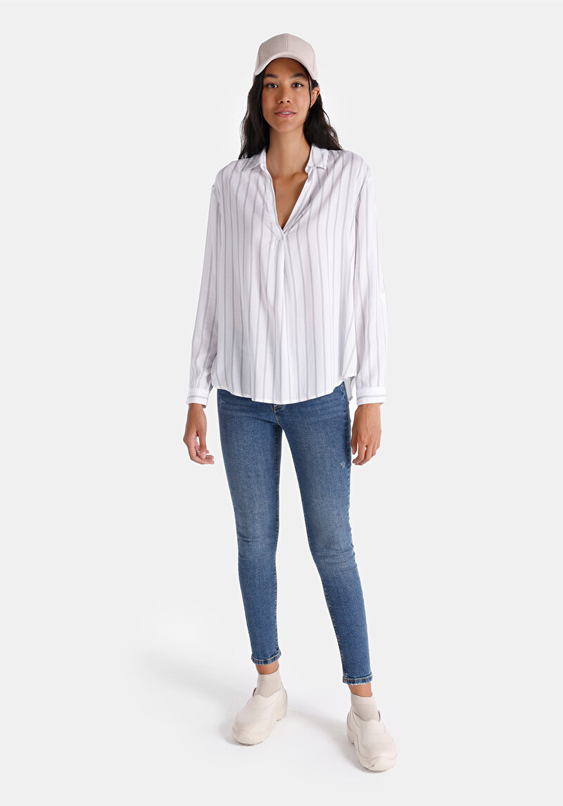 Imagine a Bluza Cu Maneca Lunga De Dama Alb Regular Fit Cl1065000