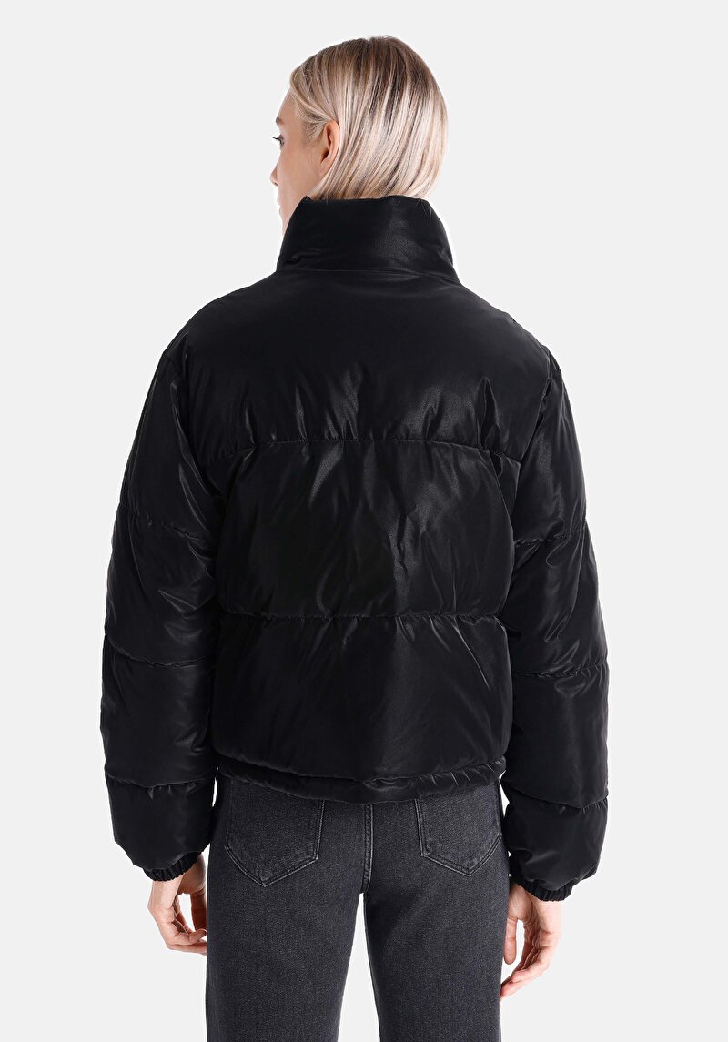 Imagine a Jacheta De Dama Negru Regular Fit Cl1065777