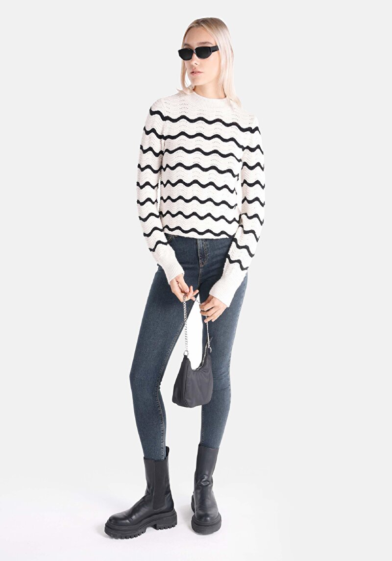 Afișați detalii pentru Pulover De Dama Alb   Cl1066026