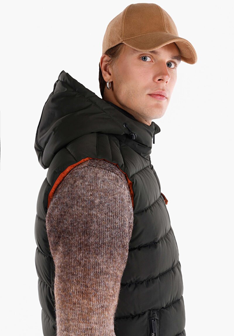 Afișați detalii pentru Vesta De Barbati Kaki Slim Fit  Cl1065892