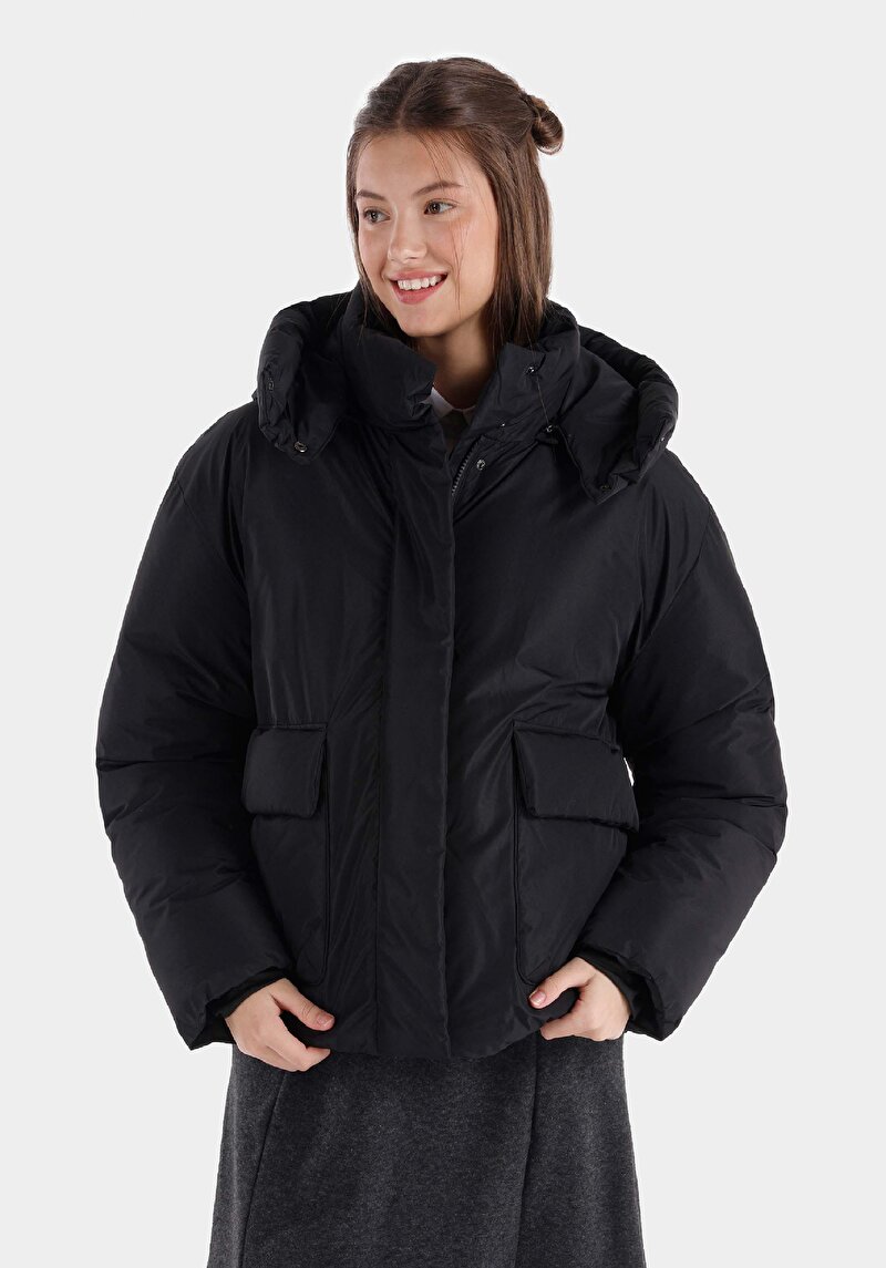 Imagine a Jacheta De Dama Negru Regular Fit Cl1065779