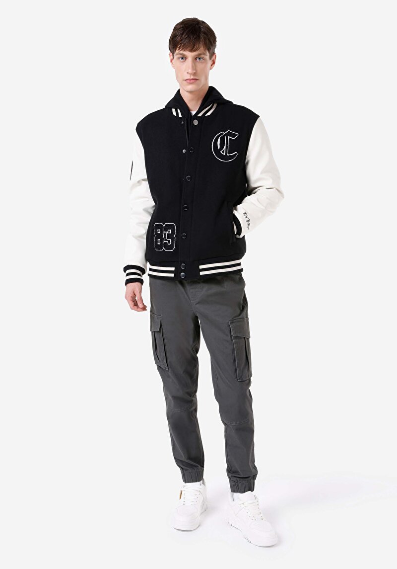 Afișați detalii pentru Jacheta De Barbati Negru Regular Fit  Cl1066706