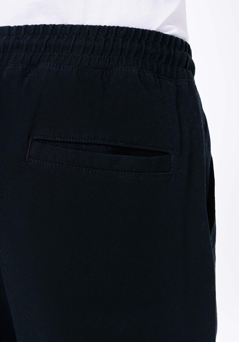 Afișați detalii pentru Pantaloni Negri Pentru Bărbați Comfort Fit Mid Waist Elastic Leg