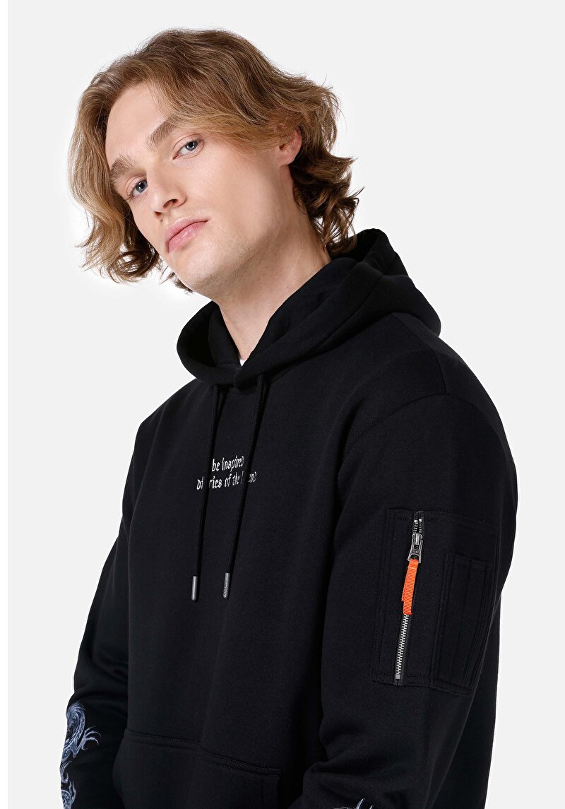 Afișați detalii pentru Hanorac Negru Pentru Bărbați Regular Fit