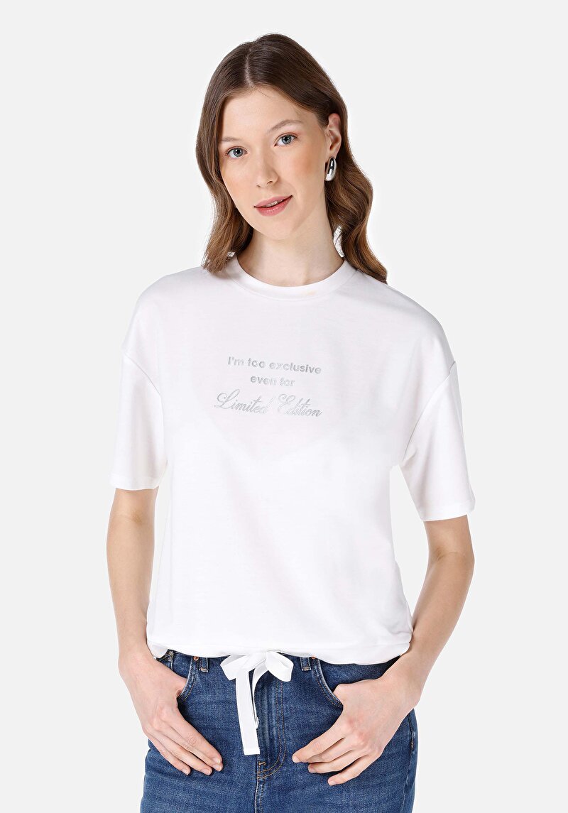 Imagine a Regular Fit Round Neck Tricou Alb Cu Mânecă Scurtă Pentru Femei