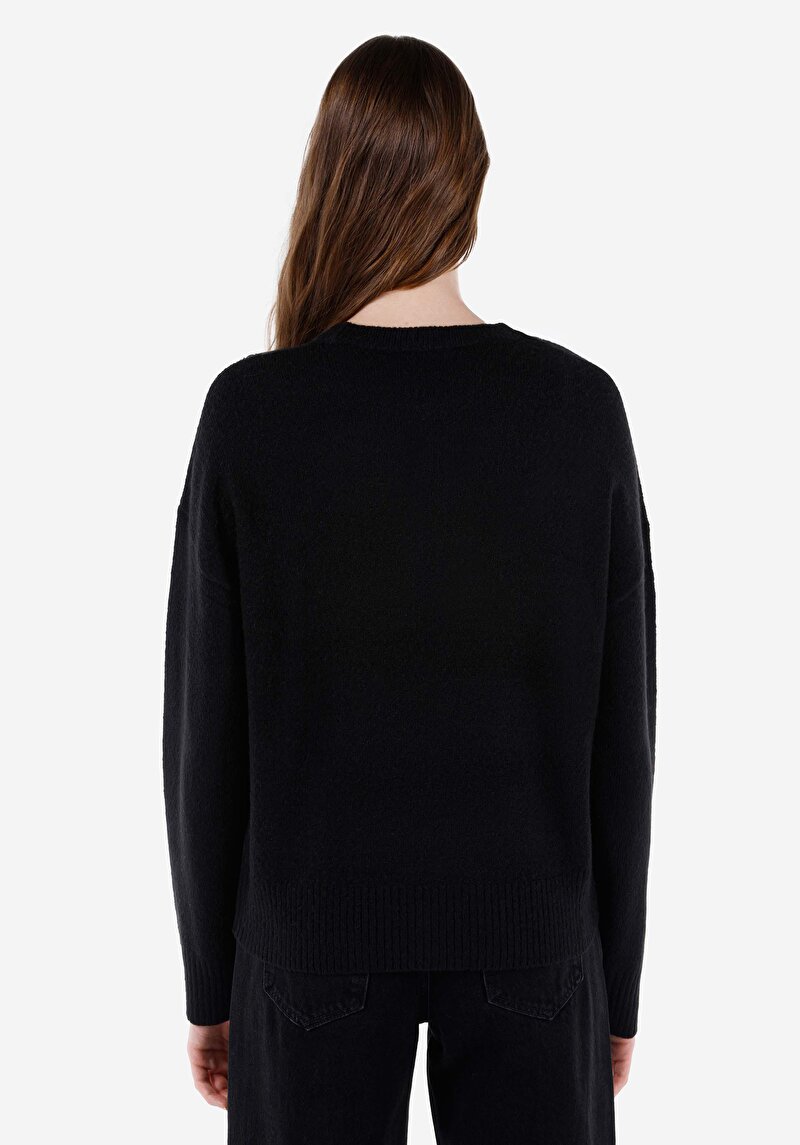 Afișați detalii pentru Regular Fit Round Neck Drept Pulover Negru Pentru Femei