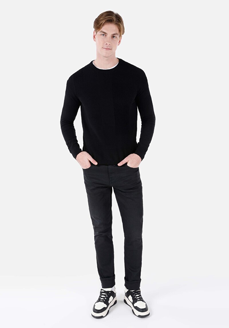 Imagine a Pulover Negru Pentru Bărbați Regular Fit Round Neck Jacquard