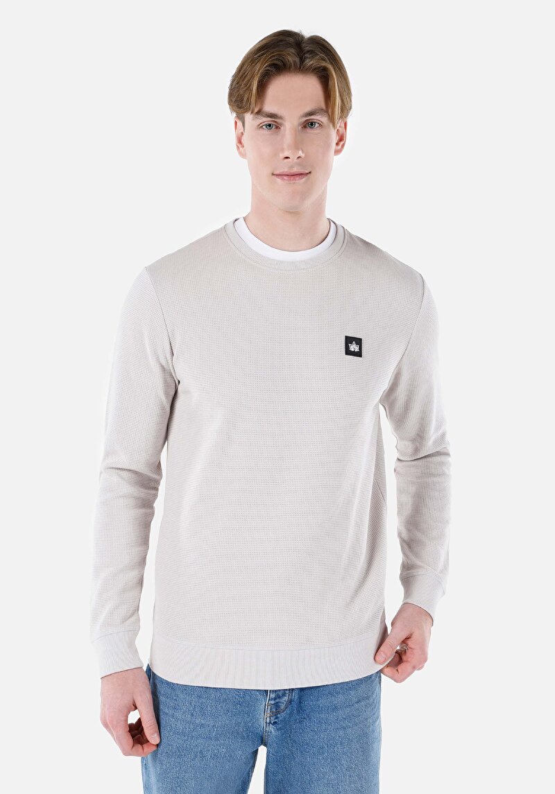 Imagine a Tricou Cu Maneca Lunga De Barbati Alb Regular Fit Cl1066756