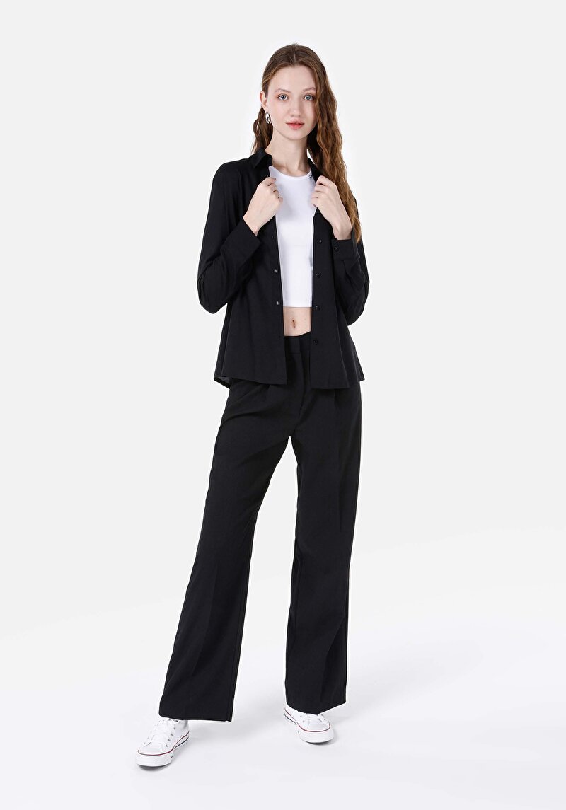 Imagine a Cămașă Regular Fit Neck Drept Cămașă Neagră Roll-Up Pentru Femei