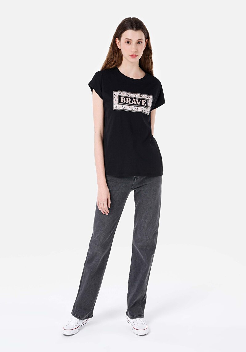 Afișați detalii pentru Regular Fit Round Neck Tricou Negru Cu Mânecă Scurtă Pentru Femei