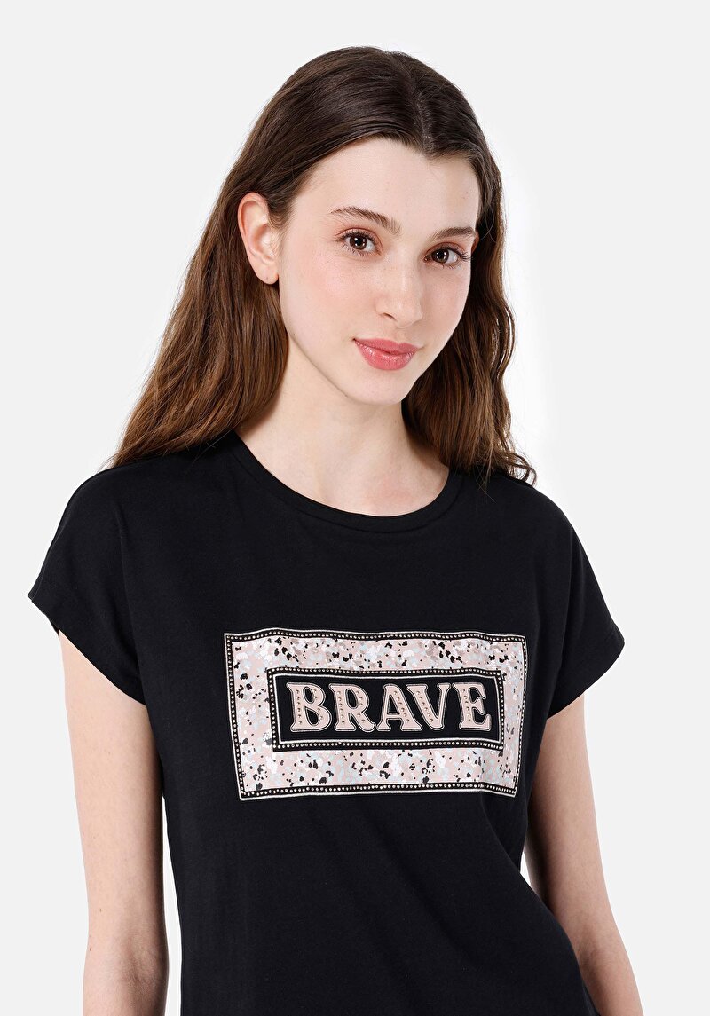 Afișați detalii pentru Regular Fit Round Neck Tricou Negru Cu Mânecă Scurtă Pentru Femei