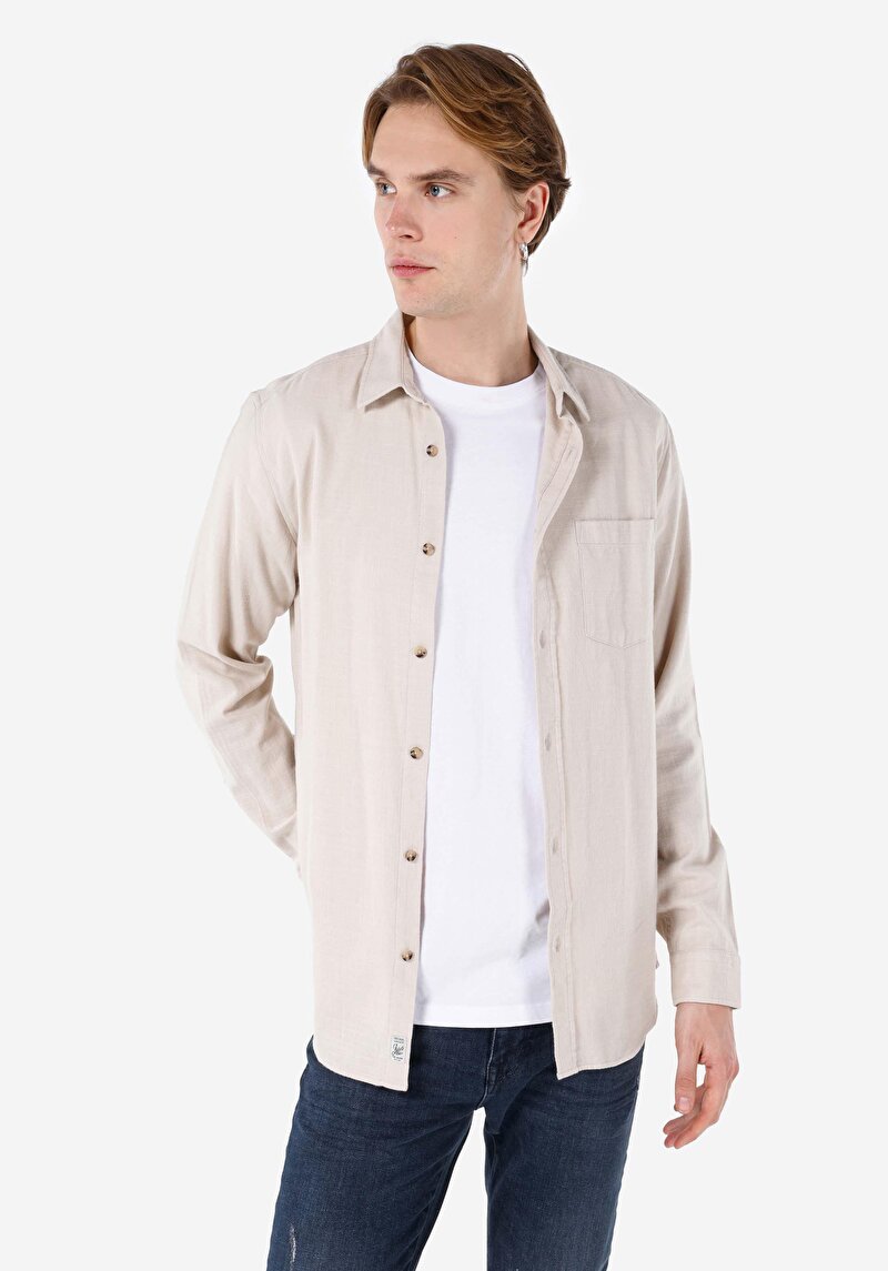 Imagine a Cămașă Cu Decolteu Drept Cămașă Cu Mânecă Lungă Bej Pentru Bărbați
