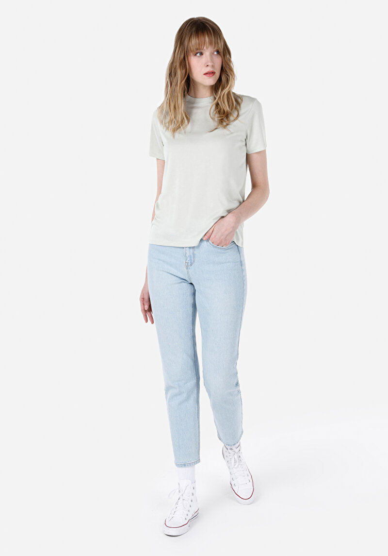 Afișați detalii pentru Regular Fit Round Neck Drept Tricou Cu Mânecă Scurtă Verde Pentru Femei