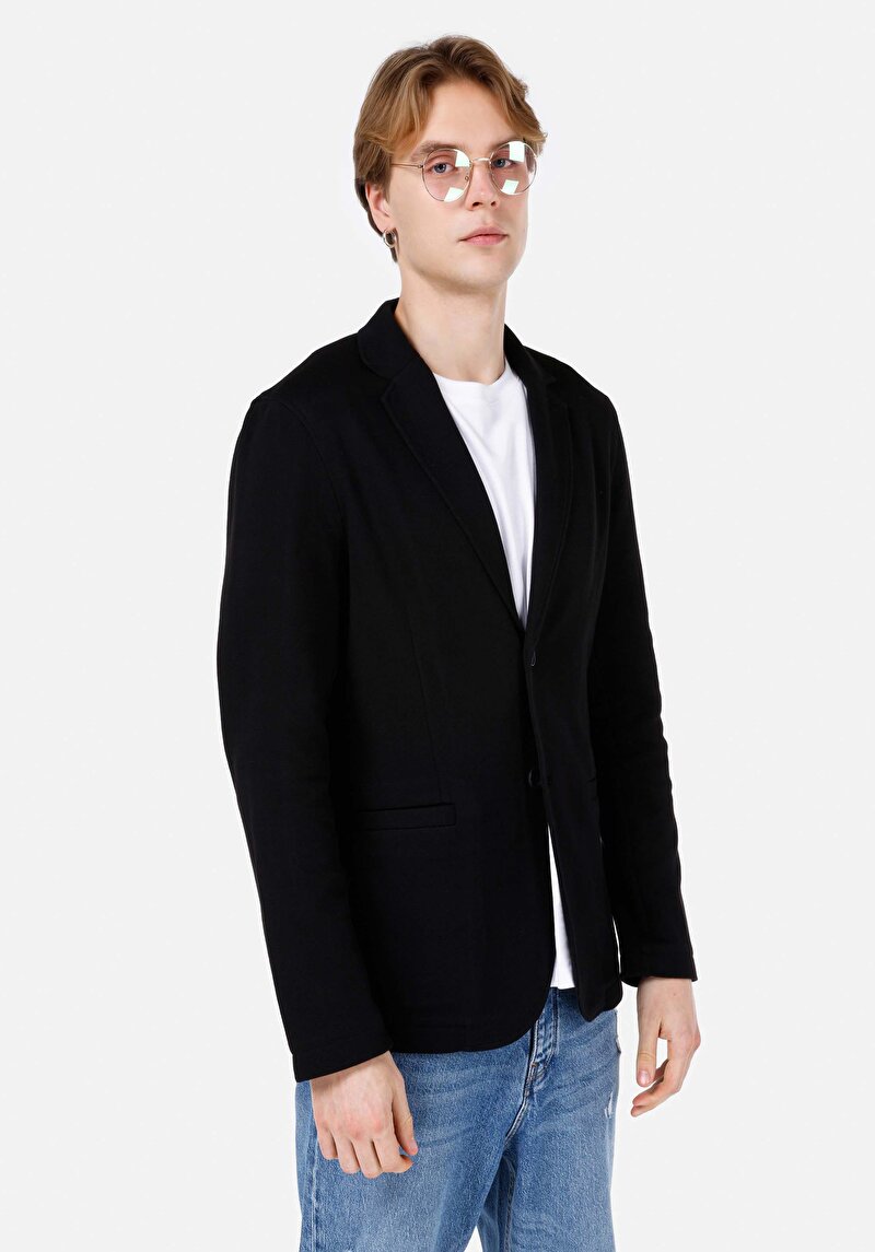 Imagine a Jachetă Neagră Pentru Bărbați Slim Fit