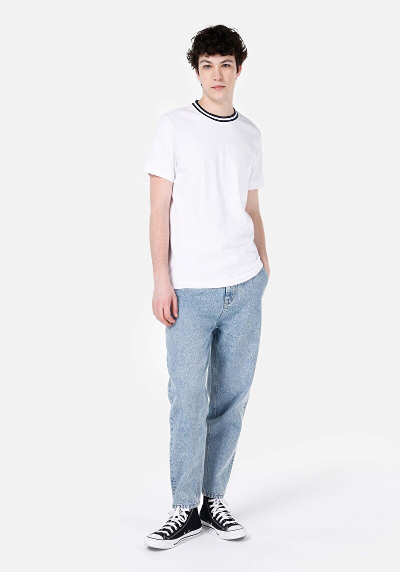 Afișați detalii pentru Tricou Cu Maneca Scurta De Barbati Alb Regular Fit  Cl1068151