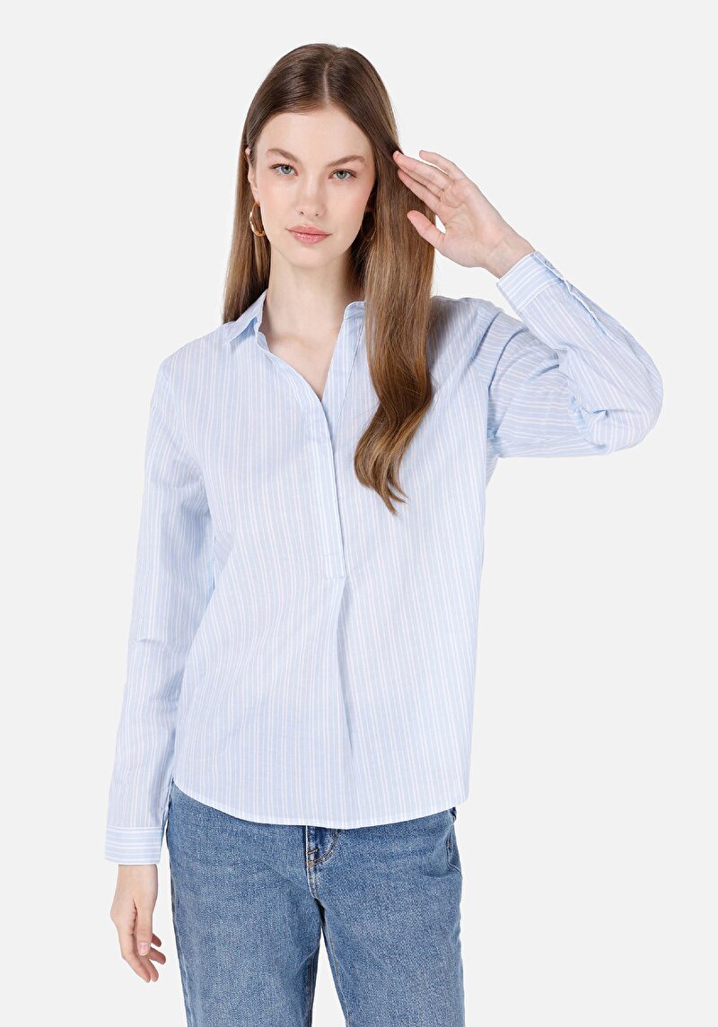 Imagine a Cămașă Albastră Pentru Femei Regular Fit