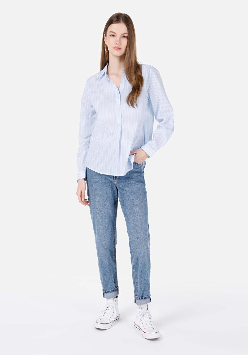 Afișați detalii pentru Cămașă Albastră Pentru Femei Regular Fit