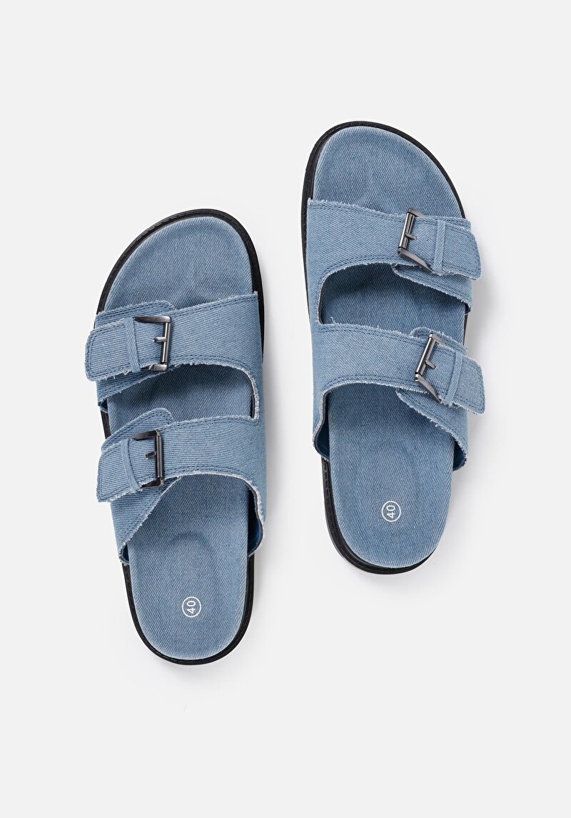 Imagine a Papuci Albaștri Pentru Femei