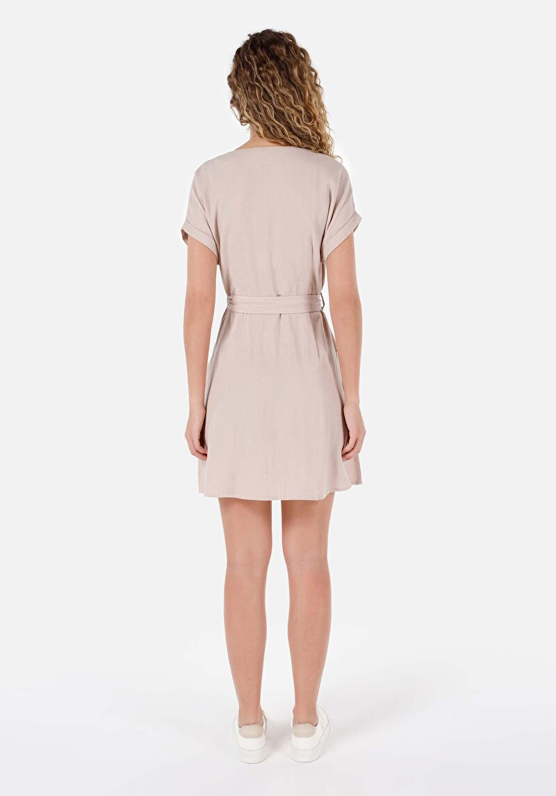 Imagine a Rochie Bej Pentru Femei Regular Fit