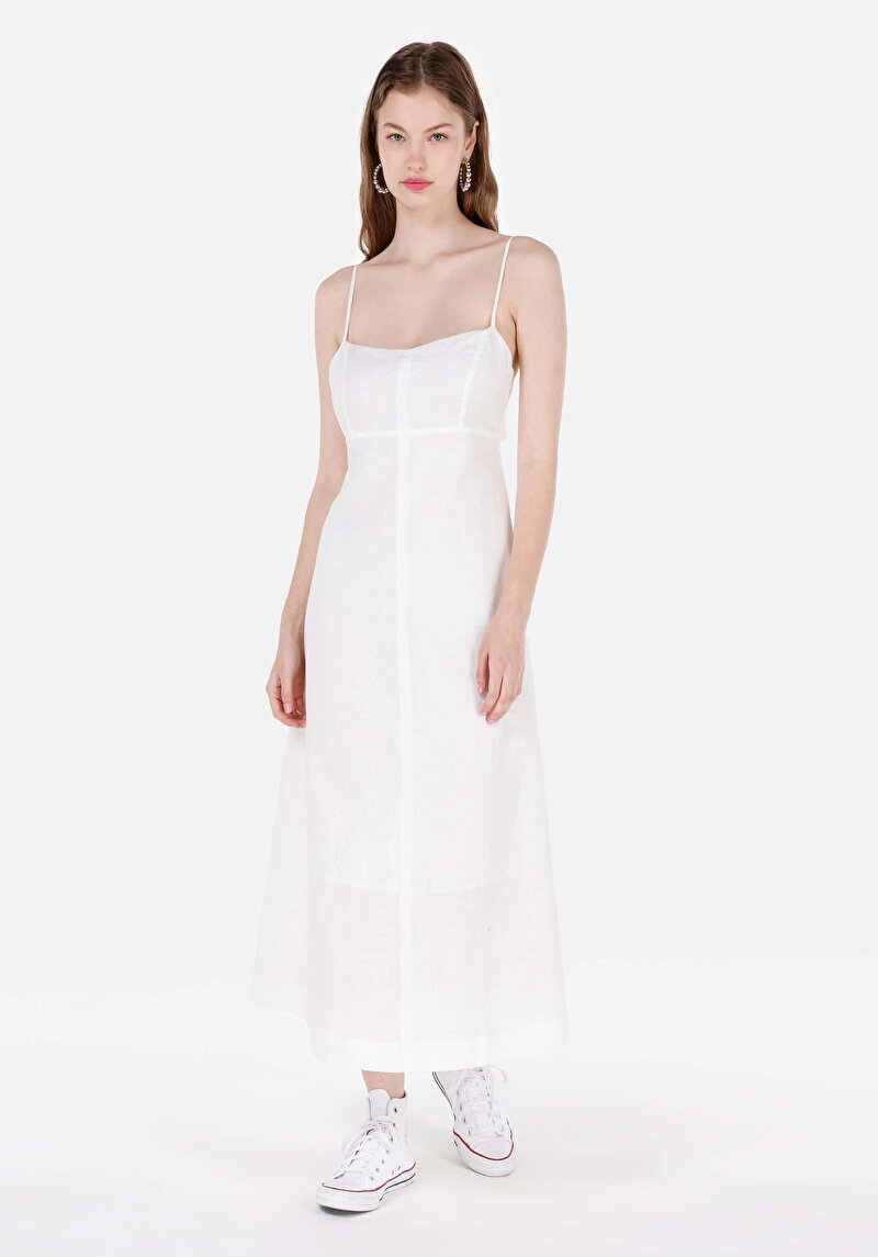 Imagine a Rochie Albă Pentru Femei Regular Fit