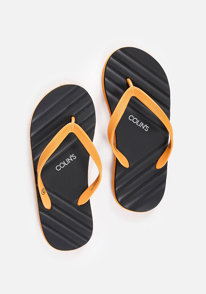 Imagine a Papuci Negri Pentru Bărbați