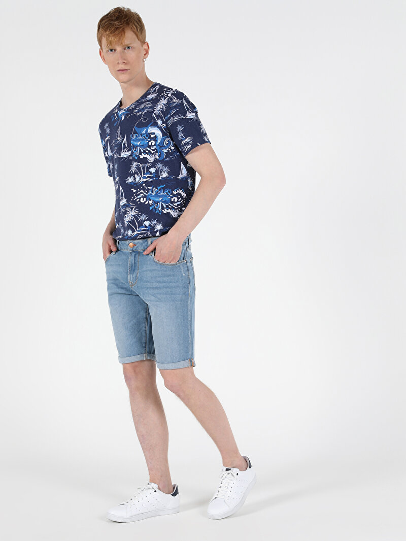 Afișați detalii pentru Short / Pantaloni Scurti De Barbati Denim Straight Fit 044 Karl Cl1049615