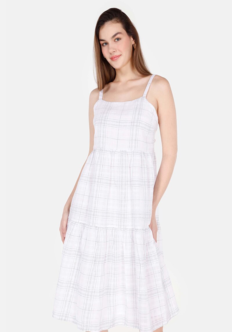 Imagine a Rochie Albă Pentru Femei Regular Fit