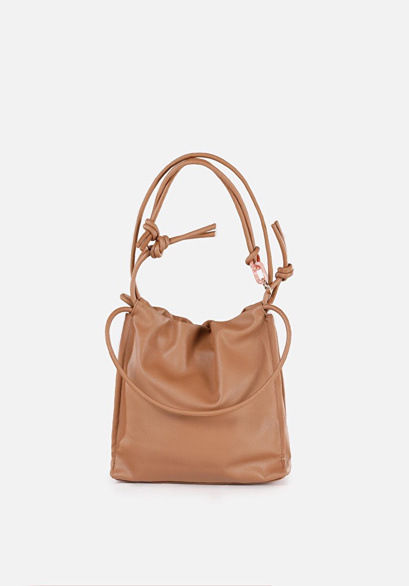 Imagine a Geantă Bej Pentru Femei