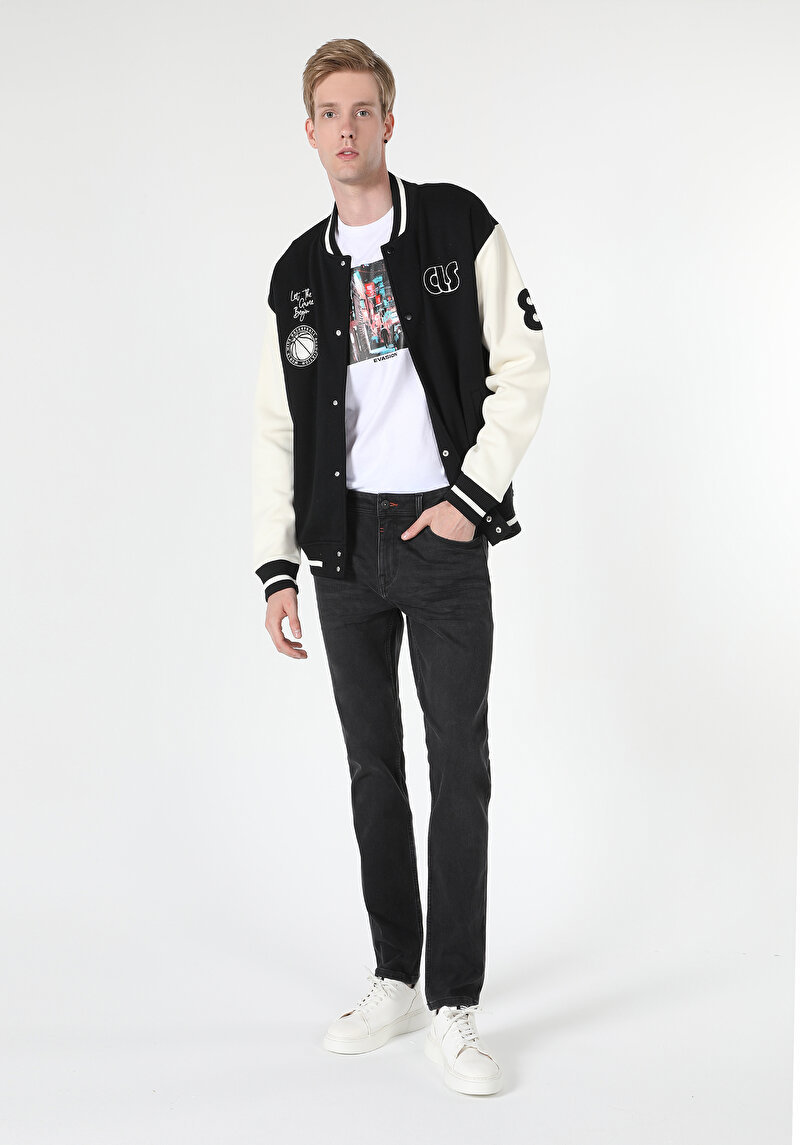 Afișați detalii pentru Pantaloni De Barbati Denim Straight Fit 044 Karl Cl1060736