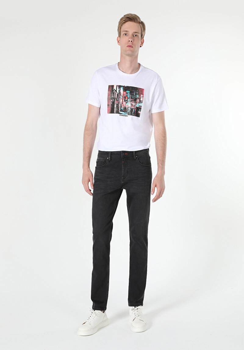 Afișați detalii pentru Pantaloni De Barbati Denim Straight Fit 044 Karl Cl1060736