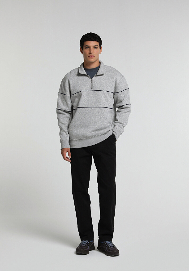 Imagine a Pantaloni De Barbati Negru Regular Fit Cl1049750