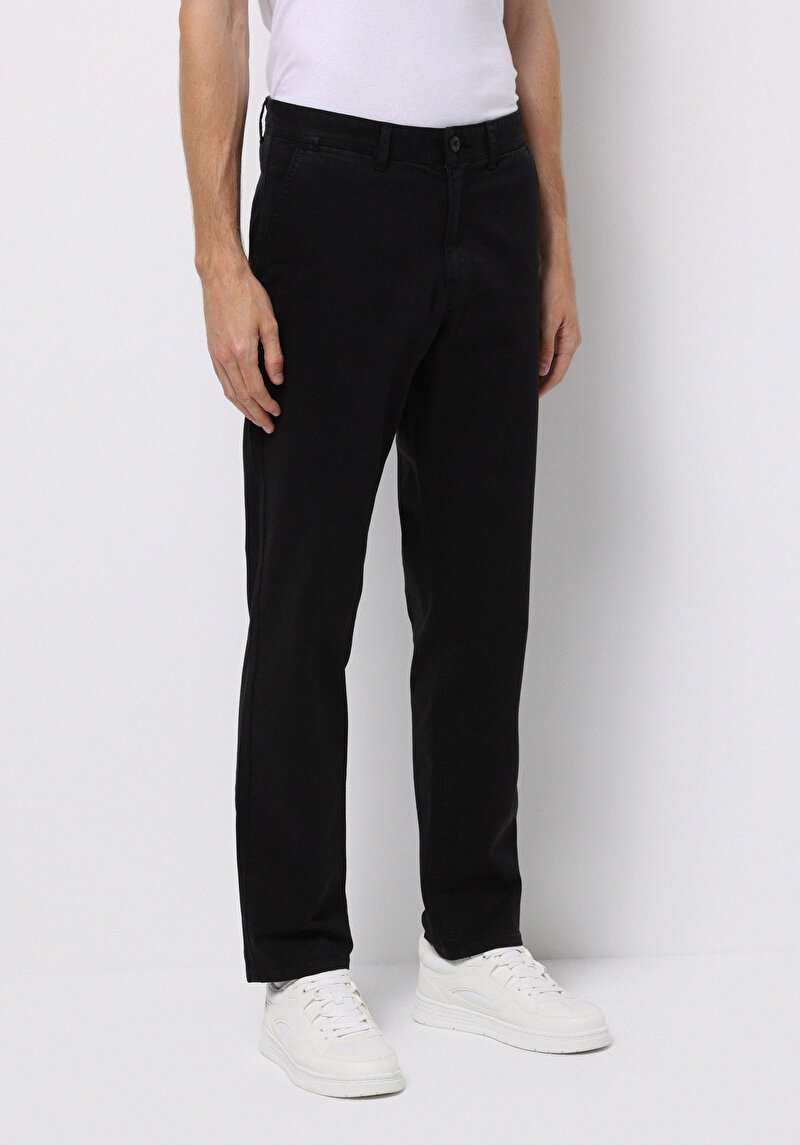 Afișați detalii pentru Pantaloni De Barbati Negru Regular Fit  Cl1049750