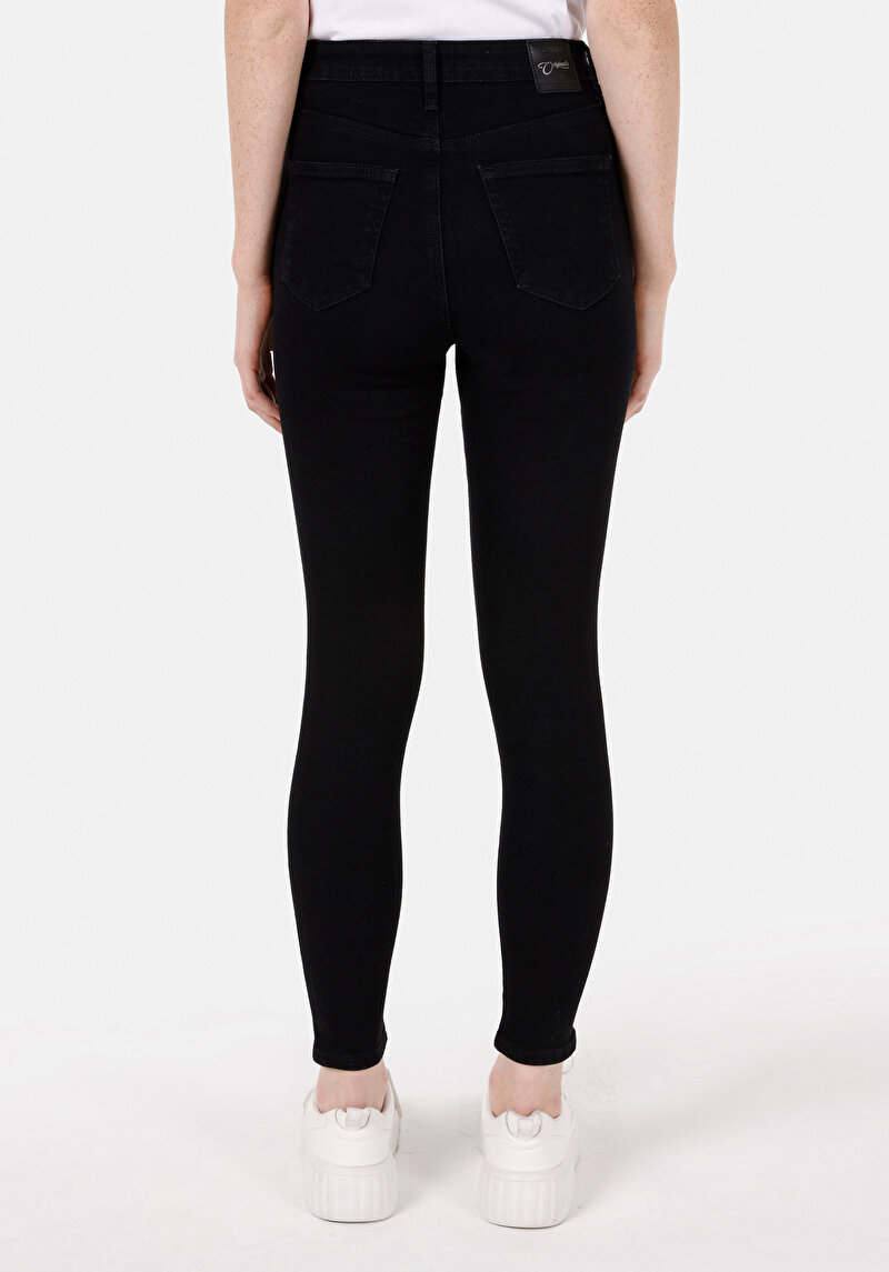 Afișați detalii pentru Pantaloni De Dama Denim Skinny Fit 760 Diana Cl1071438