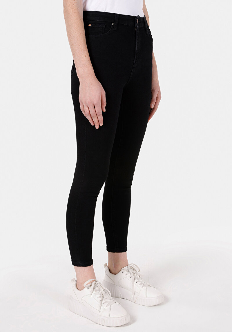 Afișați detalii pentru Pantaloni De Dama Denim Skinny Fit 760 Diana Cl1071438