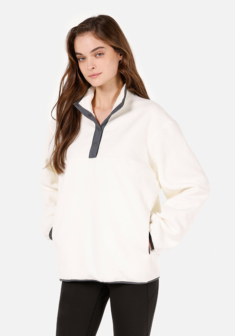 Imagine a Hanorac / Bluza De Dama Ecru Regular Fit Cl1071105