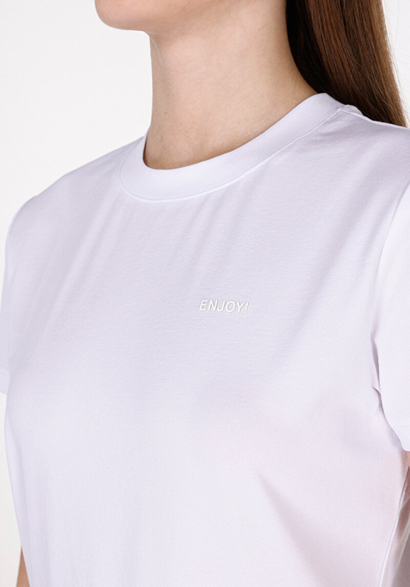 Afișați detalii pentru Tricou Cu Maneca Scurta De Dama Alb Slim Fit  Cl1073294