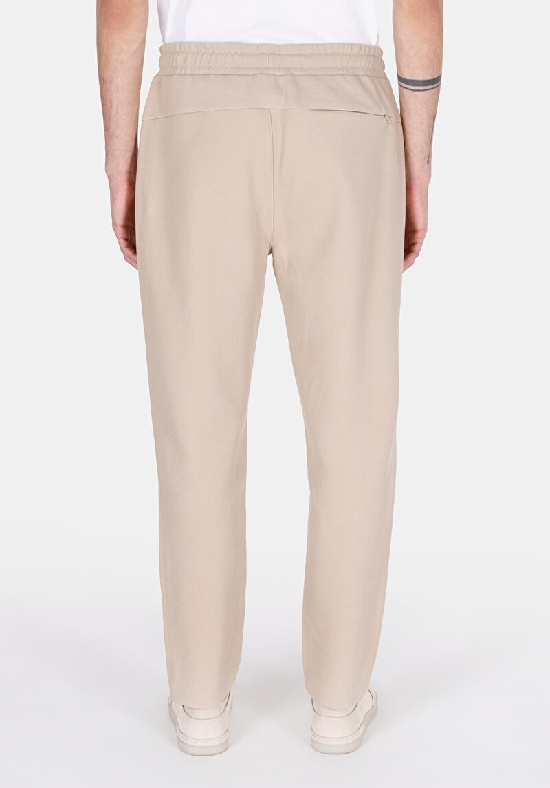 Afișați detalii pentru Pantaloni De Trening De Barbati Bej Slim Fit  Cl1073661