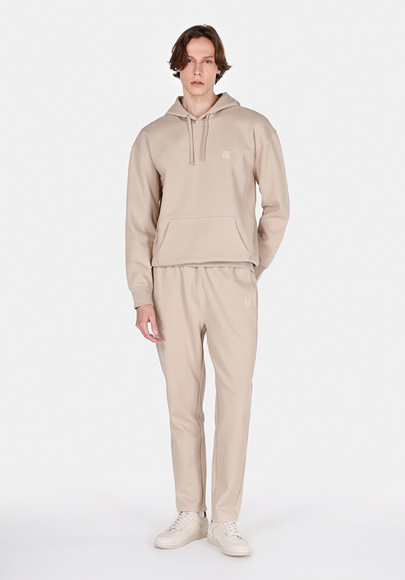 Imagine a Pantaloni De Trening De Barbati Bej Slim Fit Cl1073661